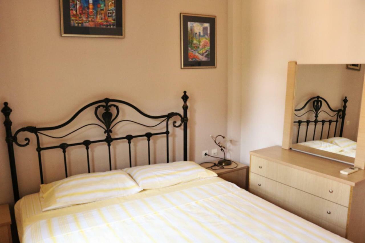 Mon Repos Two Floor Apartment コルフ島 エクステリア 写真