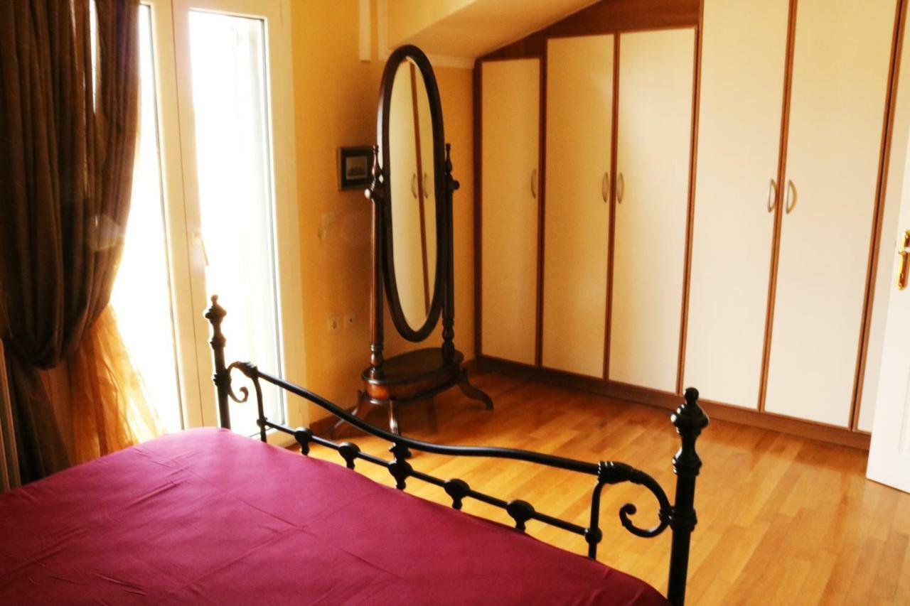 Mon Repos Two Floor Apartment コルフ島 エクステリア 写真